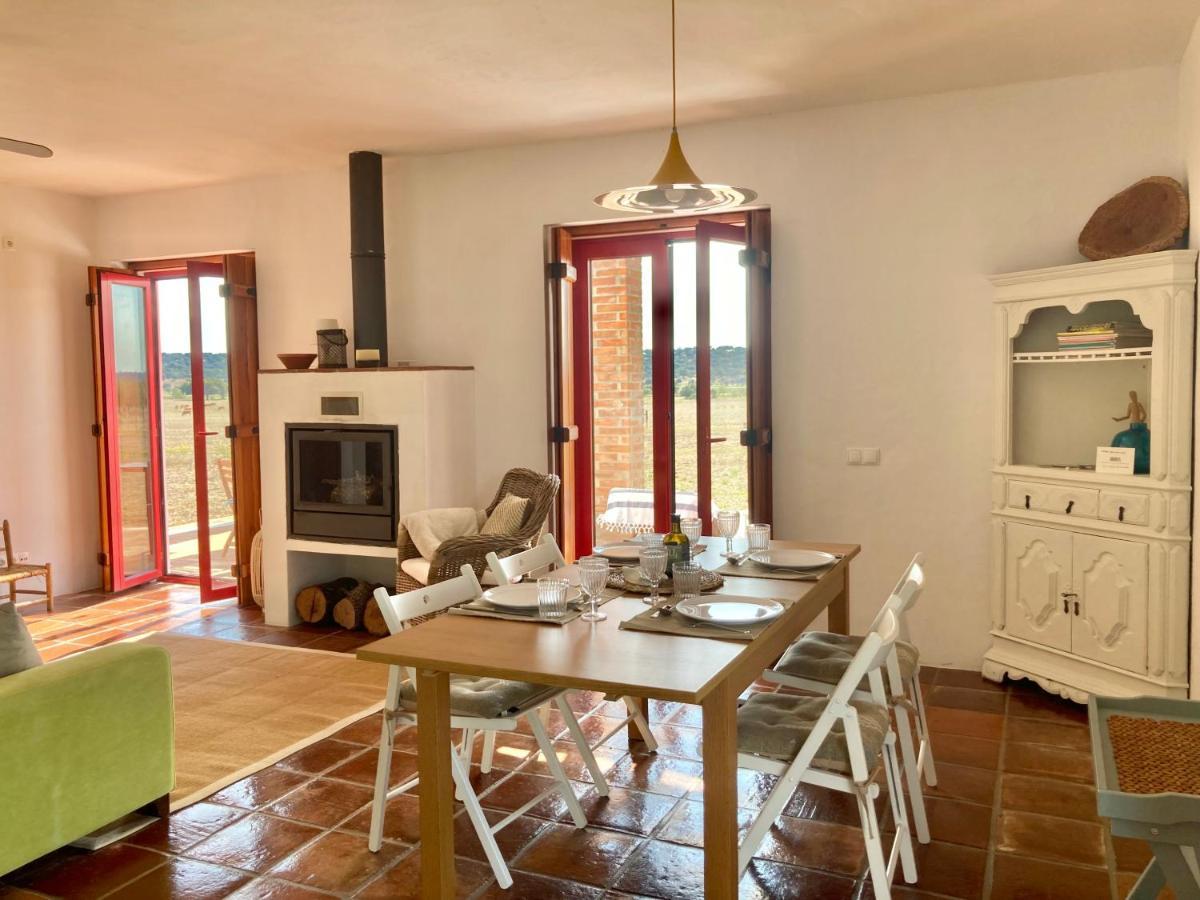Herdade Da Burquilheira Family Retreat Alcacovas Экстерьер фото